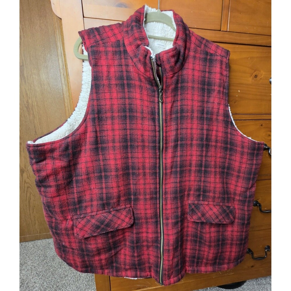 Maurices Plaid Sherpa Vest Size 3X Red Black Plaid Zip Pockets Color Holiday